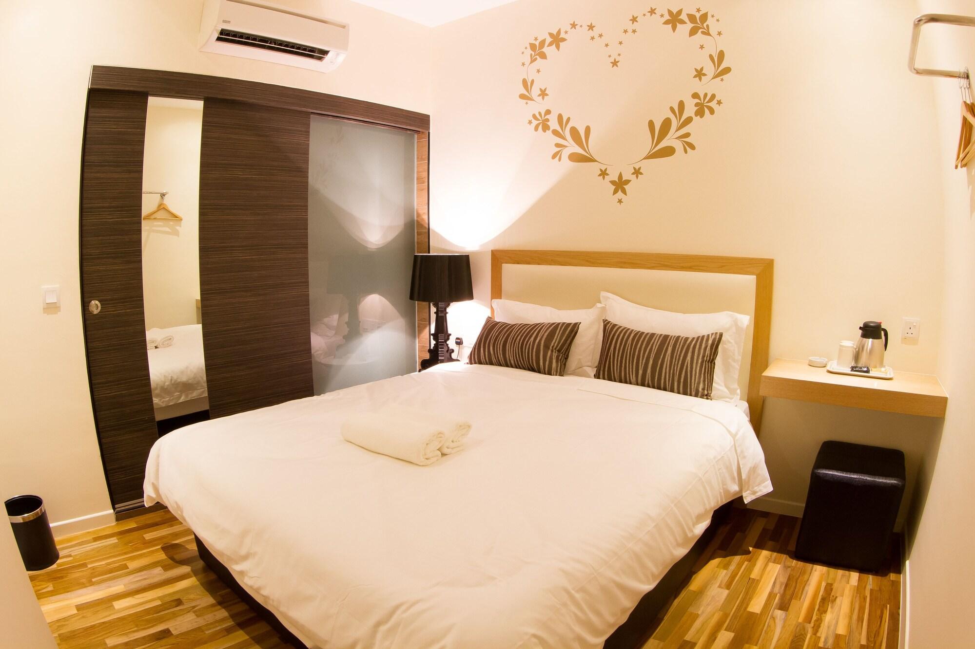 Mood Hotel Джохор-Бару Экстерьер фото